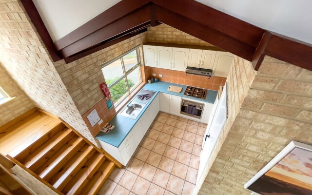 Esperance Foreshore Apartments