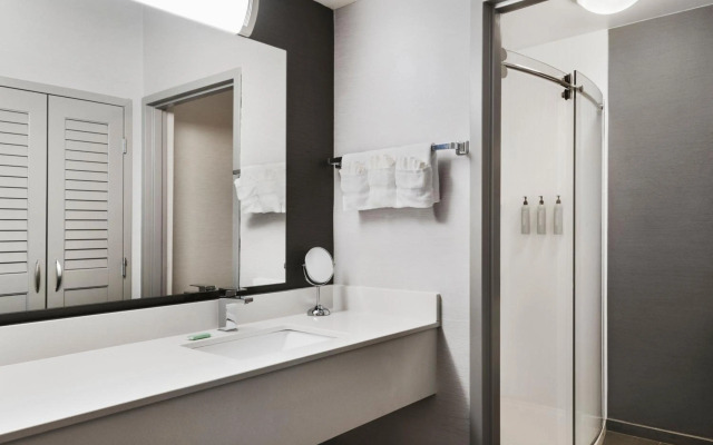 Courtyard by Marriott Burlington