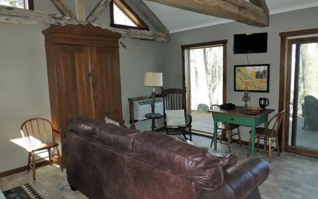 Pinckney Bend Bed & Breakfast