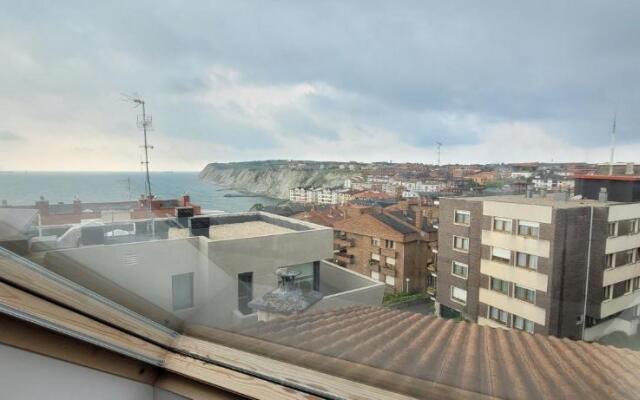 ARRIGUNAGA BEACH VIEW Atico con Terraza y Parking