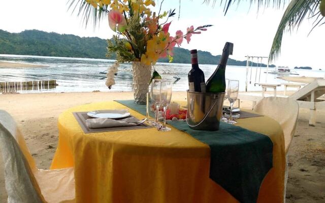 Lopez Beach Resort