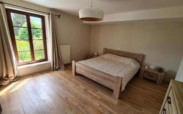 L'antre Parenthese de Sainte-Cecile