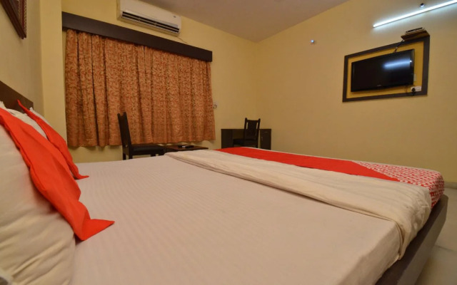 Oyo 24408 Nirmala Guest House