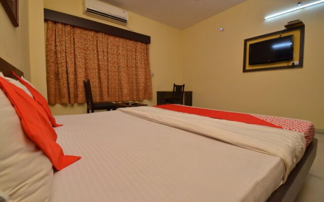 OYO 24408 Nirmala Guest House