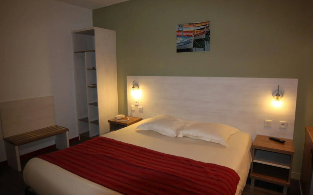 Brit Hotel Confort Saint-Lô