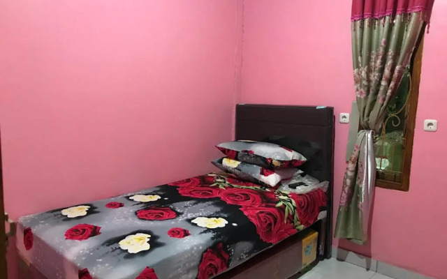 Rumah Kost MAPLE Winangun