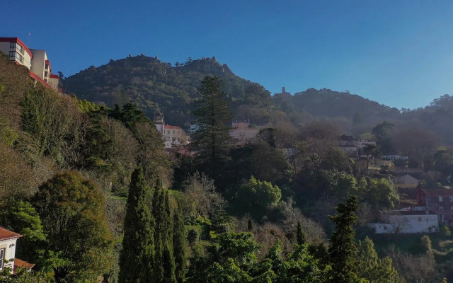 Heart of Sintra - Amazing Views, Pool & Garden