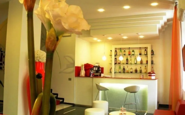 Tirreno Beachfront Apartments