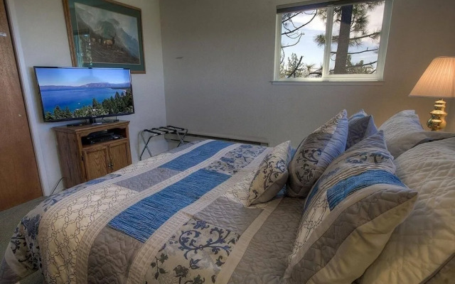 Hch1475 - Heavenly Lake View Retreat 5 Bedroom Home