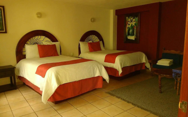 Hotel Jardines del Carmen