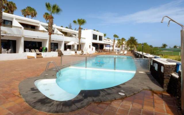 106015 -  Apartment in Tías