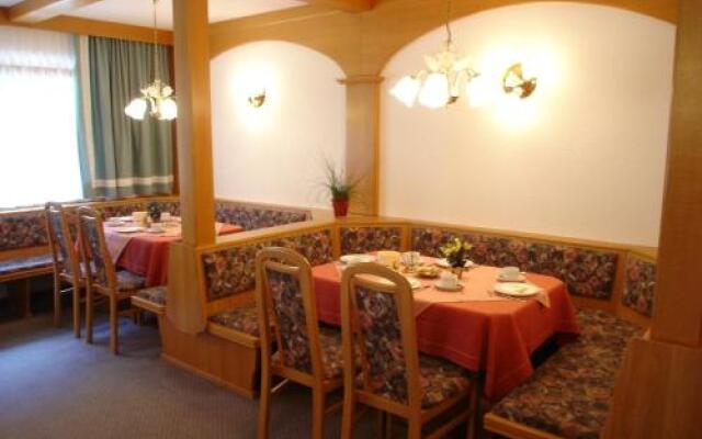 Intermontana Hotel Garni