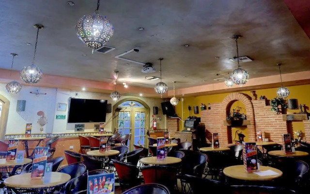 Maria Bonita Business Hotel & Suites