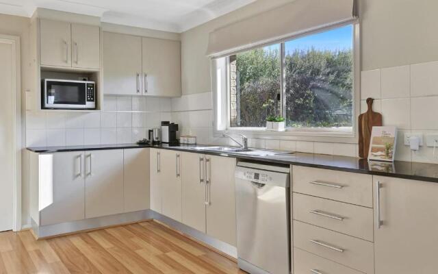 Terrific Taloumbi, Cosy & Spacious, Free Wifi