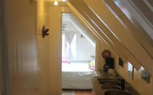 Green House Hostel