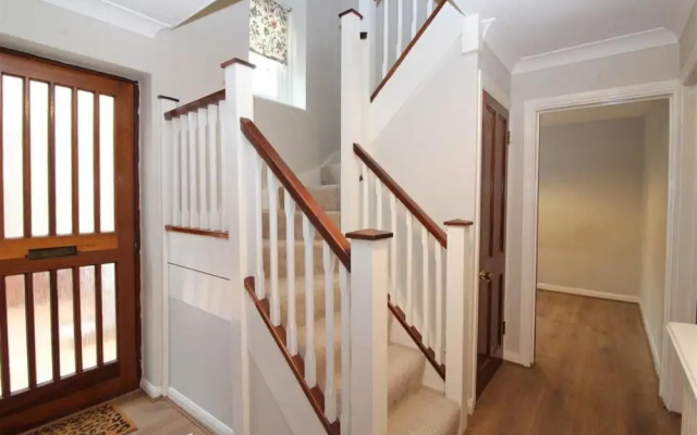 St Albans Spacious Party House
