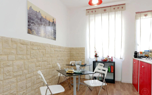 Lucky Holiday Apartments