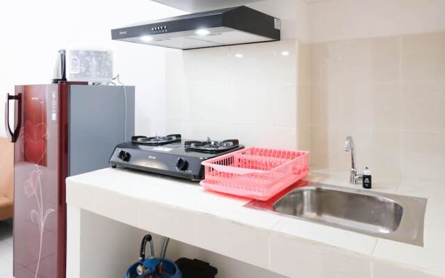 Clean And Comfy 2Br Apartment At Puncak Kertajaya