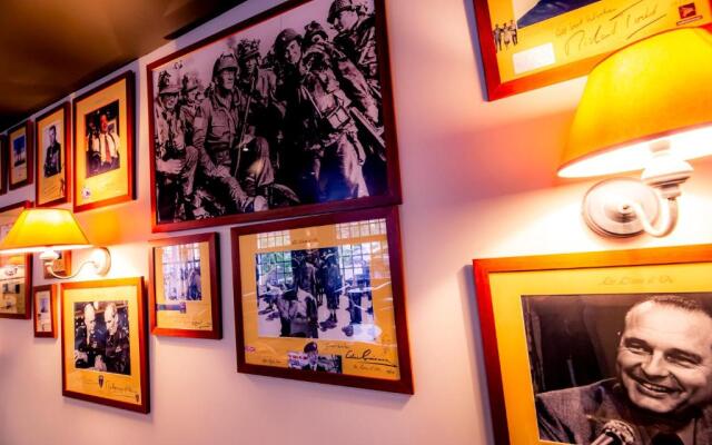 Hotel Le Lion d'Or et restaurant la Table du Lion