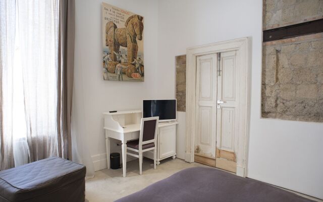 Belledonne Suite & Gallery