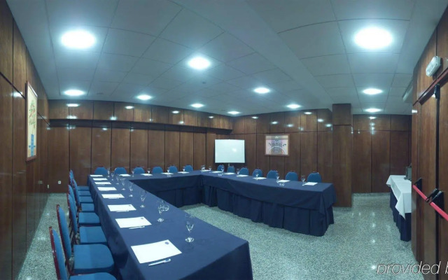 MC Villa De Pinto