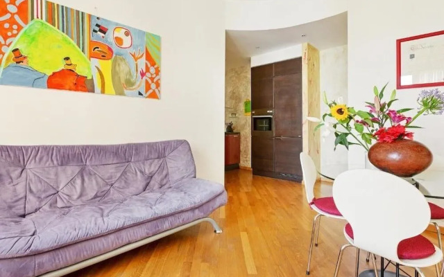 Moscova Balcony Flat