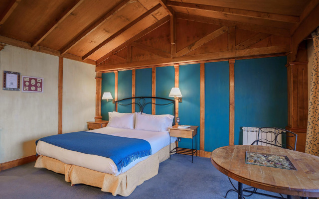 Hotel Los Ñires