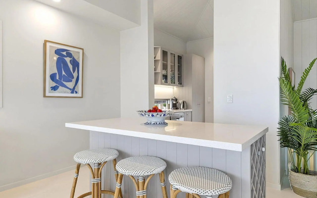 Enterprise St Prestigious Home with Breathtaking Views