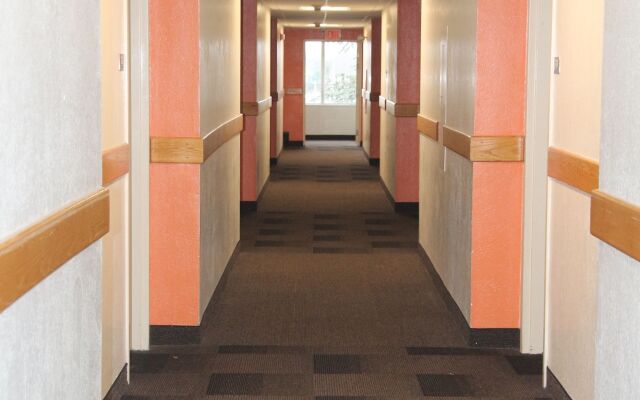Motel 6 Warwick, RI - Providence Airport - I-95