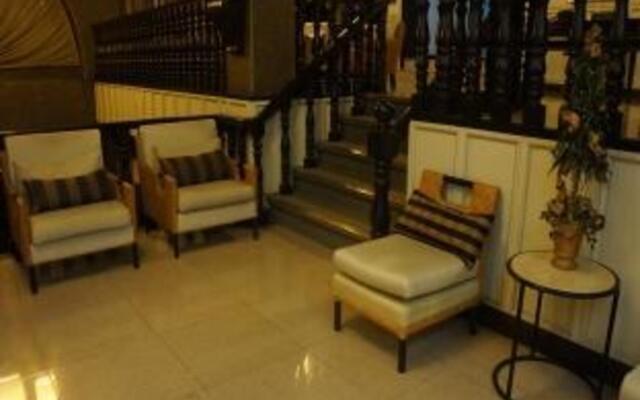 Iriga Plaza Hotel