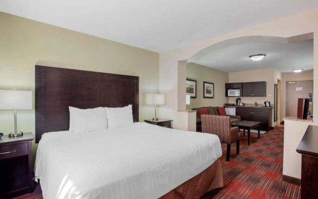 Best Western Plus Red Deer Inn & Suites