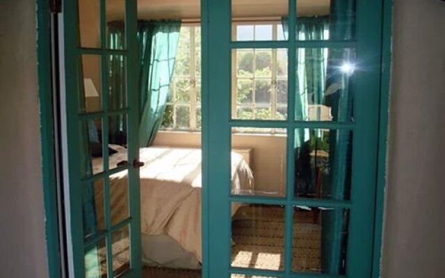 IvyWild Inn
