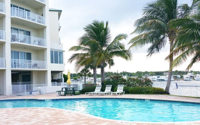 Boca Ciega Resort