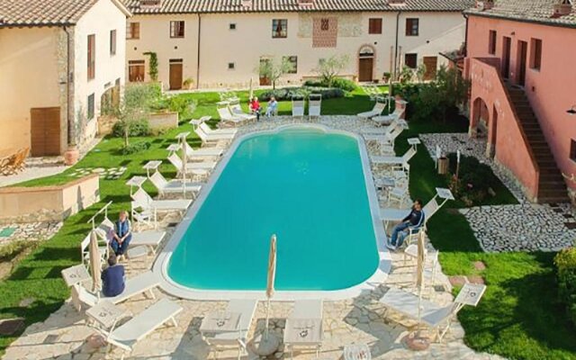 Appartamento con piscina Il Borghetto - vicino San Gimignano