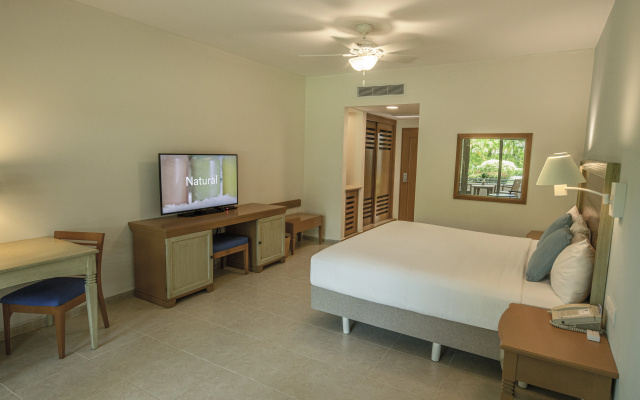 Iberostar Waves Punta Cana