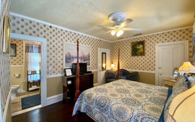 Penny Farthing Inn