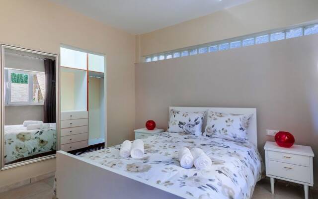 Ariadne Beautiful Studio