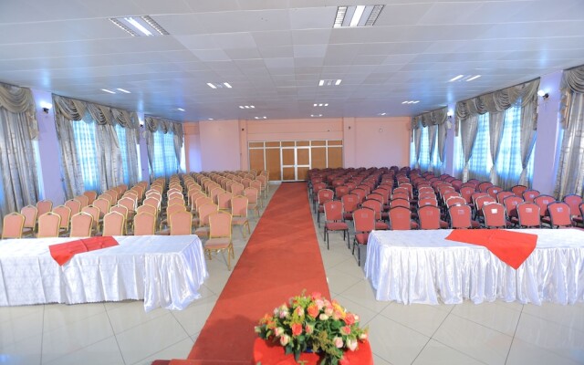 Sarem International Hotel