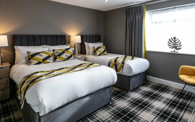 Roydon Marina Village Hotel