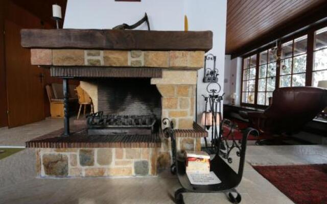 Voa Crestas 7 (715 He)