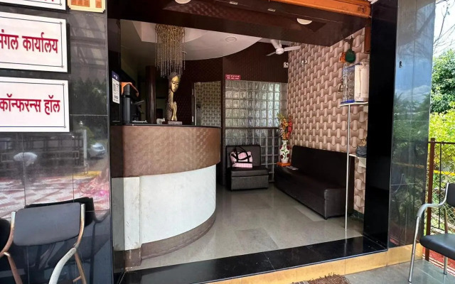 Sarang Lodging & Boarding