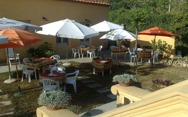 Marta Guest House