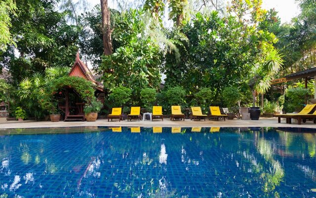 Tropica Bungalow Resort