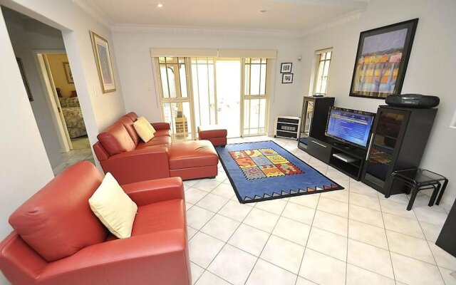 Kingsford 12 Shaw Furnished Apartment