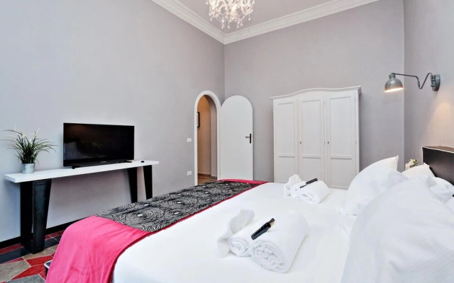 Rm-h501-pale6g3 Monti Apartments - M11