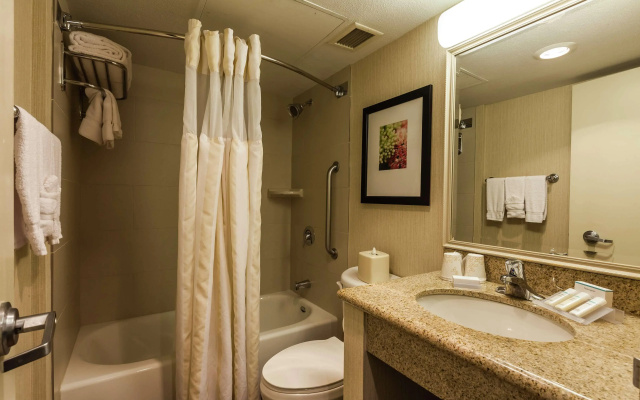 DoubleTree by Hilton Phoenix Midtown