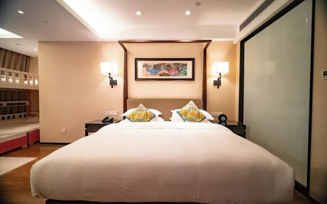 SSAW Boutique Shanghai South Xuhui RiYueGuang