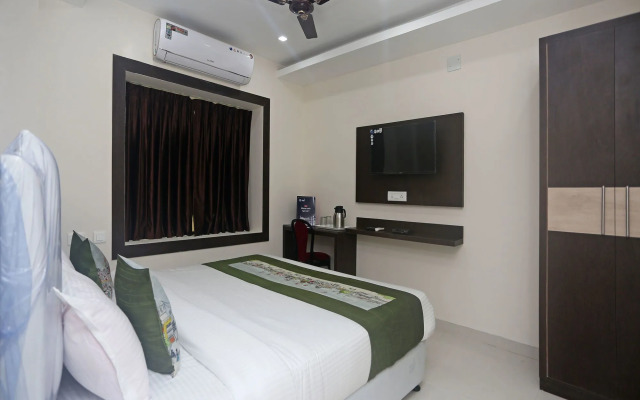 OYO 9344 Hotel Gangotri