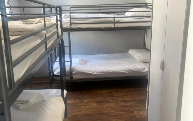 Atlas Hostel