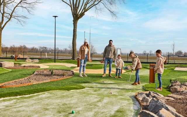 Nice, Child-friendly Villa With a Sauna in Limburg